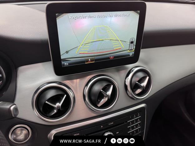 MERCEDES-BENZ GLA 220 d 4MATIC Fascination  