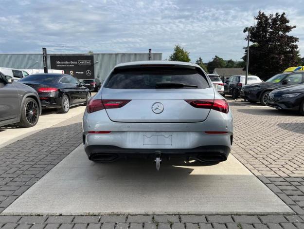 MERCEDES-BENZ CLA 180 d Shooting Brake AMG Line - SAGA Huy (+32 85 23 69 00) 
