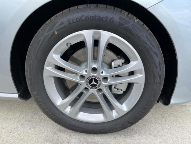 MERCEDES-BENZ CLA 180 d Coupé Business Line - SAGA Huy (+32 85 23 69 00) 
