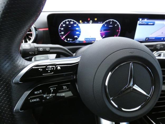 MERCEDES-BENZ Classe A 200 d AMG Line  