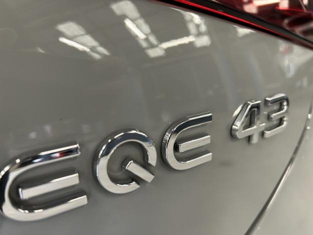 MERCEDES-BENZ EQE 43 MERCEDES-AMG 4MATIC  