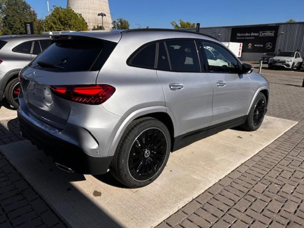 MERCEDES-BENZ GLA 180 Star Edition - SAGA Huy (+32 85 23 69 00) 