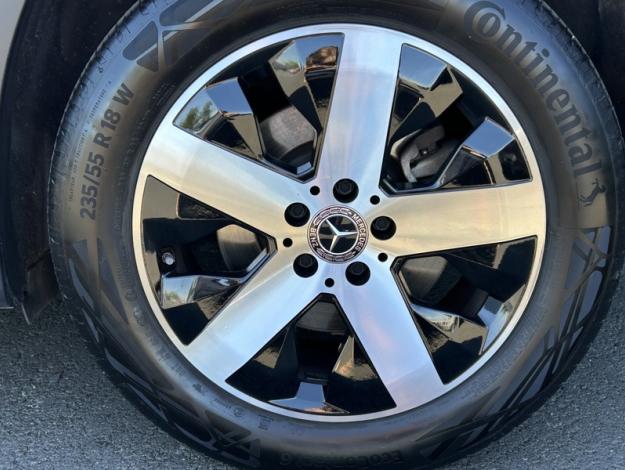 MERCEDES-BENZ GLB 200 d Progressive Line  GLB 200 d Progressive Line