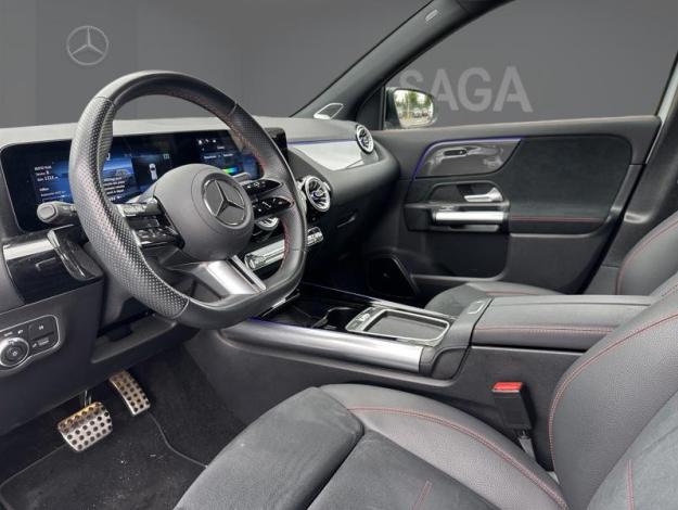 MERCEDES-BENZ GLA 180 d AMG Line  