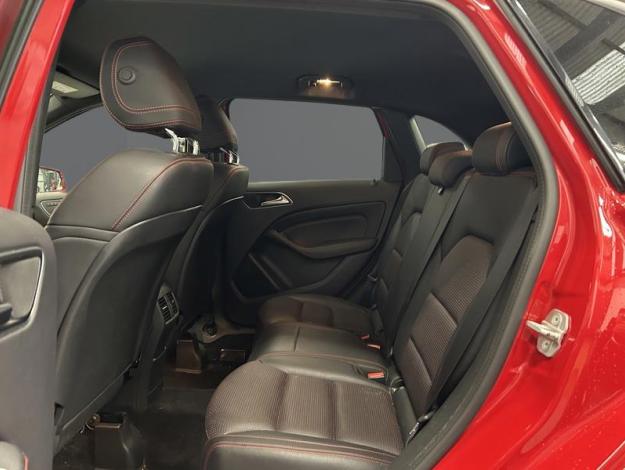 MERCEDES-BENZ B-Klasse B 180