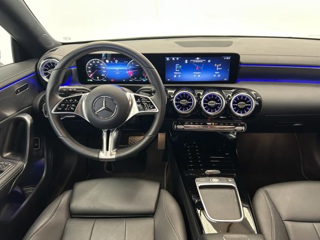 MERCEDES-BENZ CLA-Klasse CLA 180 Shooting Brake Luxury Line