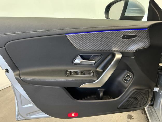 MERCEDES-BENZ CLA-Klasse CLA 180 Shooting Brake Luxury Line
