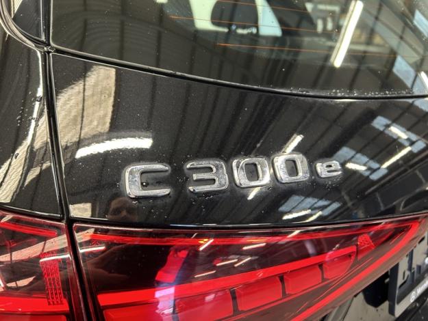 MERCEDES-BENZ C-Klasse C 300 e Break Luxury Line