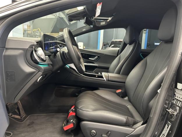 MERCEDES-BENZ EQE EQE 300 Business Line