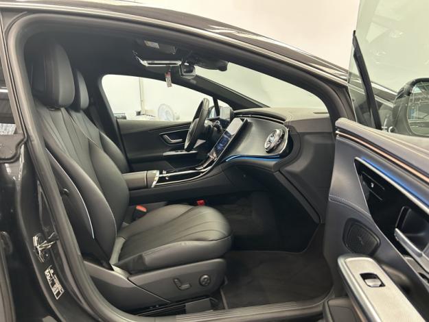MERCEDES-BENZ EQE EQE 300 Business Line