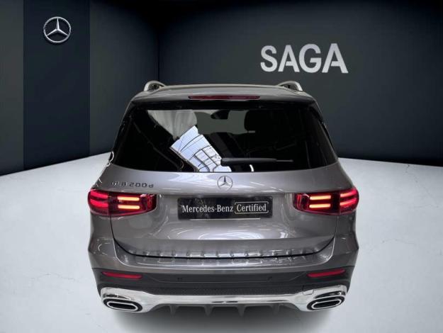 MERCEDES-BENZ GLB 200 d AMG Line  