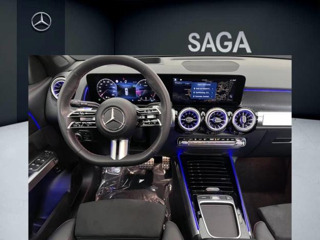 MERCEDES-BENZ GLB 200 d AMG Line  