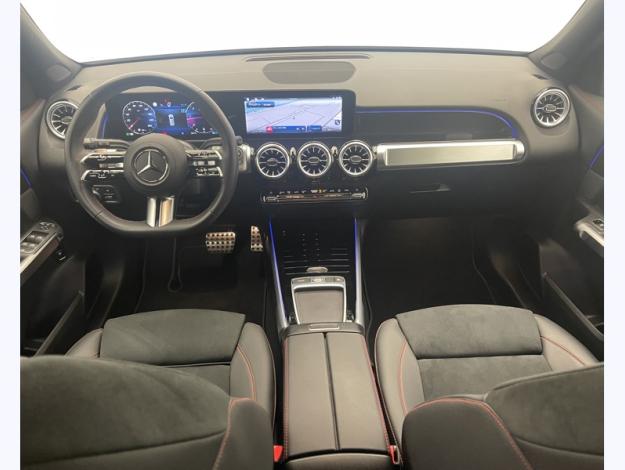 MERCEDES-BENZ GLB 200 d AMG Line  