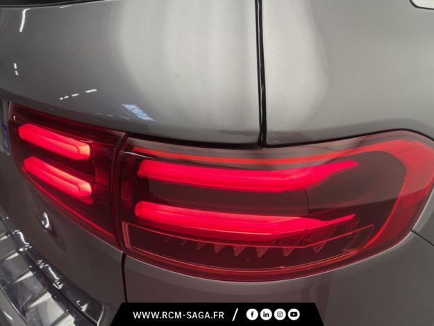 MERCEDES-BENZ GLB 200 d AMG Line  