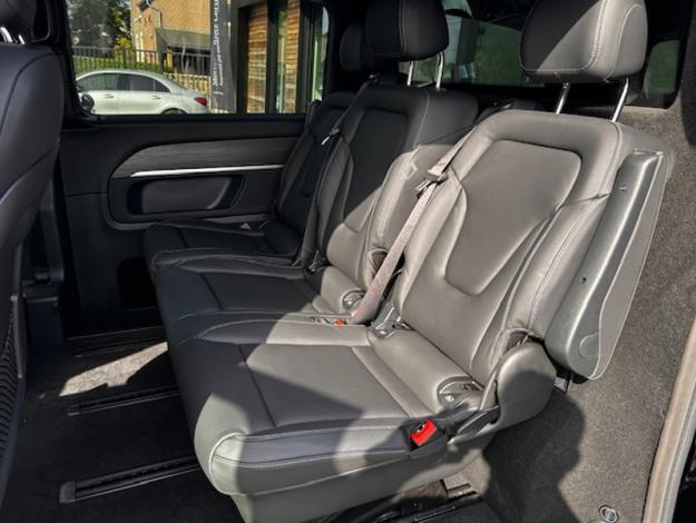 MERCEDES-BENZ V-Klasse V 300 d AVANTGARDE L2