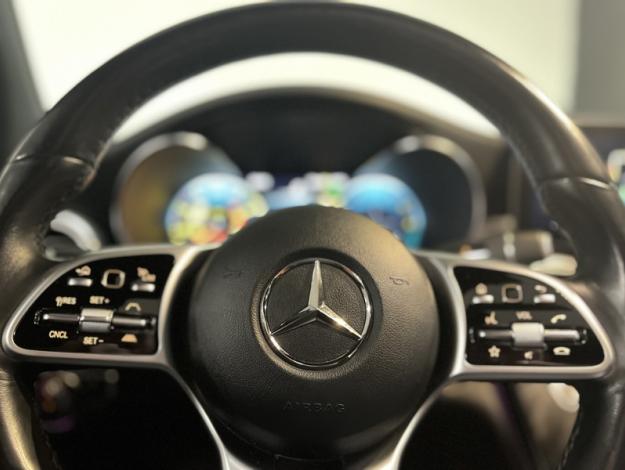 MERCEDES-BENZ GLC 300de 4MATIC Coupé Business Line  