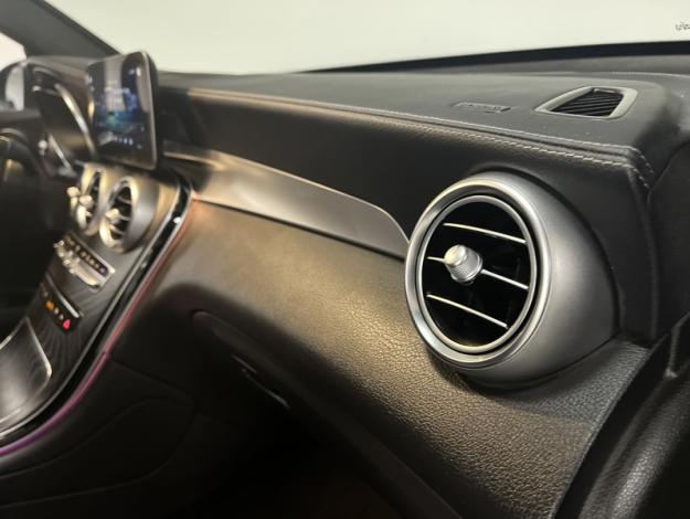 MERCEDES-BENZ GLC 300de 4MATIC Coupé Business Line  