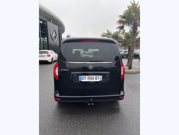 MERCEDES-BENZ Classe T 180 d PROGRESSIVE   