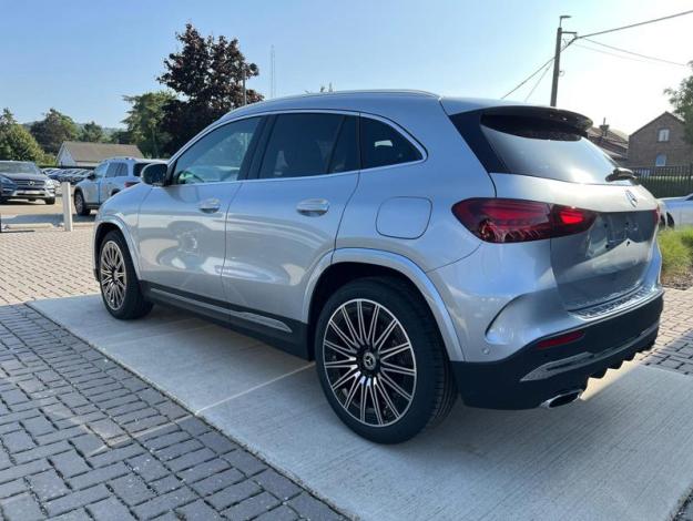 MERCEDES-BENZ GLA 180 Star Edition - SAGA Huy (+32 85 23 69 00) 