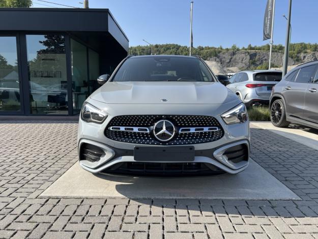 MERCEDES-BENZ GLA 180 Star Edition - SAGA Huy (+32 85 23 69 00) 