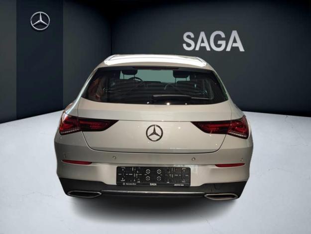 MERCEDES-BENZ CLA 180 Shooting Brake  