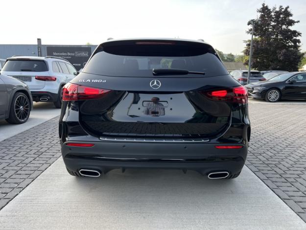 MERCEDES-BENZ GLA 180 d AMG Line - SAGA Huy (+32 85 23 69 00) 