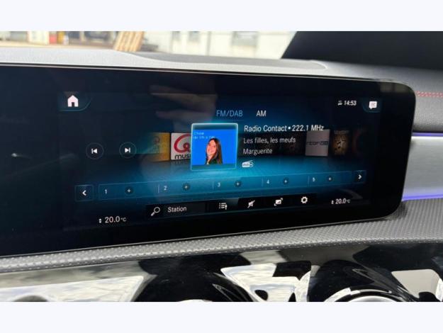 MERCEDES-BENZ CLA 200 d SB Pack AMG PREMIUM  