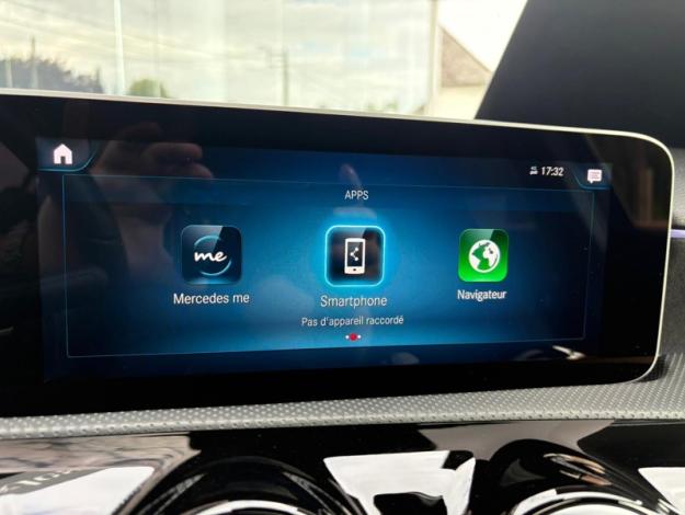 MERCEDES-BENZ A 200 Pack AMG Toit Pano  