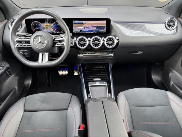 MERCEDES-BENZ GLA 200 d AMG Line  
