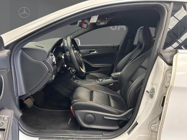 MERCEDES-BENZ CLA-Klasse CLA 180 Shooting Brake