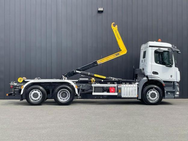 MERCEDES-BENZ Actros 2540 6x2 Bras Palfinger  