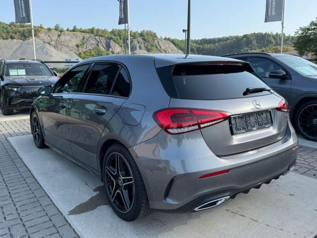 MERCEDES-BENZ Classe A A 200 d Compacte  