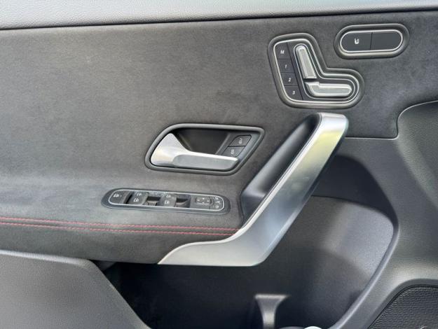 MERCEDES-BENZ Classe A A 200 d Compacte  