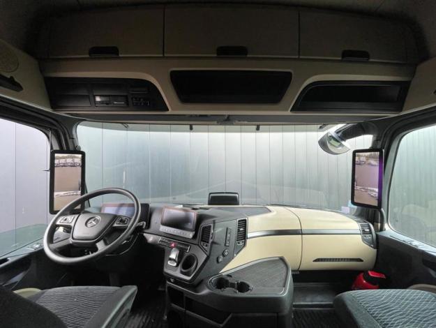 MERCEDES-BENZ Actros 1845 LS 4x2 BigSpace 2.50M  