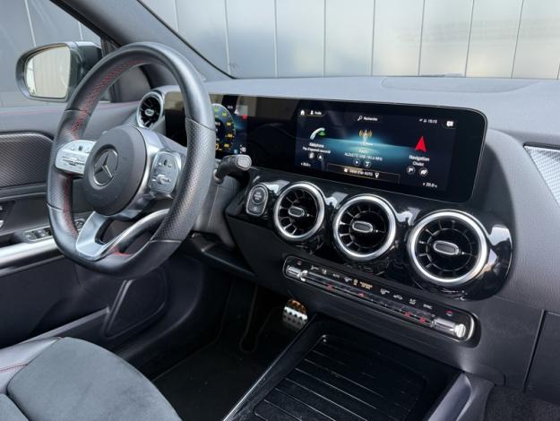 MERCEDES-BENZ GLA 200 d AMG Line  GLA 200 d AMG Line