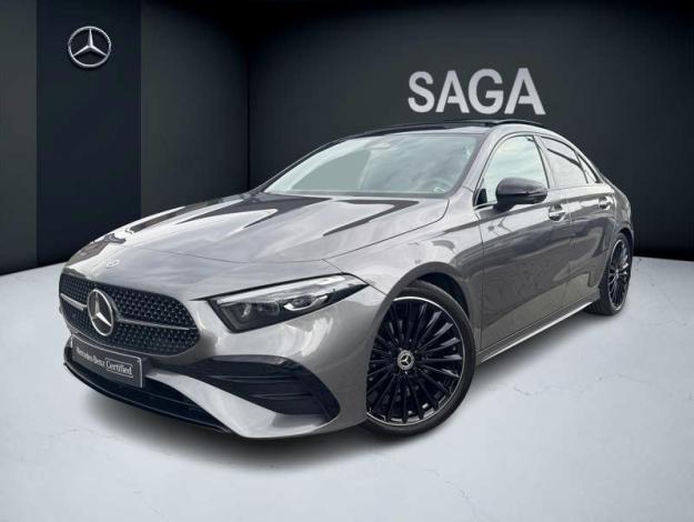 MERCEDES-BENZ A 200 Berline - Toit ouvrant - Burmester - Affichage tête haute AMG Line 