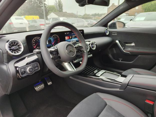MERCEDES-BENZ A 180 d AMG Line - SAGA Huy (+32 85 23 69 00) 