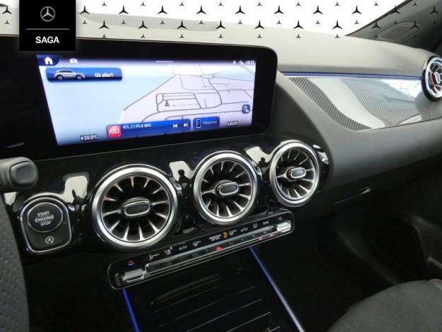 MERCEDES-BENZ GLA 200 d AMG Line  GLA 200 d AMG Line