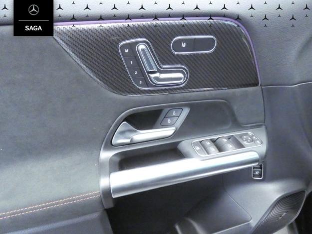 MERCEDES-BENZ GLA 200 d AMG Line  GLA 200 d AMG Line