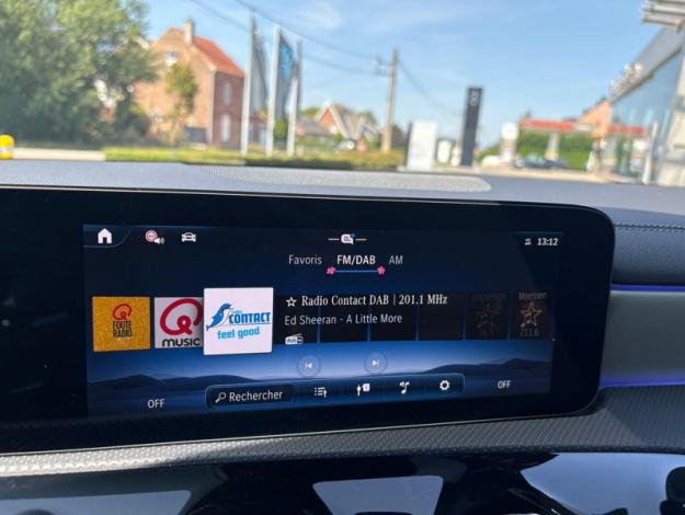 MERCEDES-BENZ CLA-Klasse CLA 200 Shooting Brake