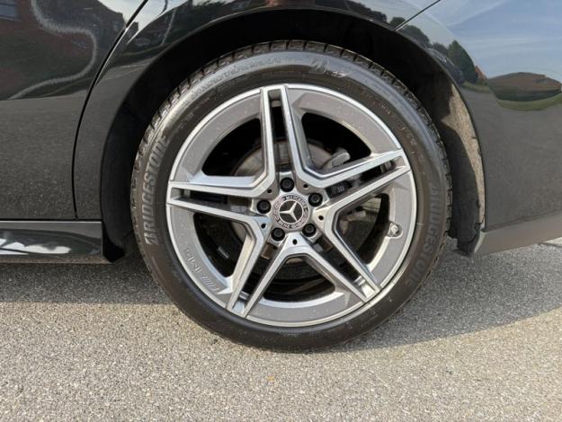 MERCEDES-BENZ CLA 180 Coupé Pack AMG Facelift  