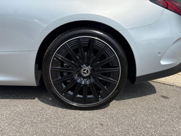 MERCEDES-BENZ CLE 200 Cabriolet AMG Pack Night Burmester  