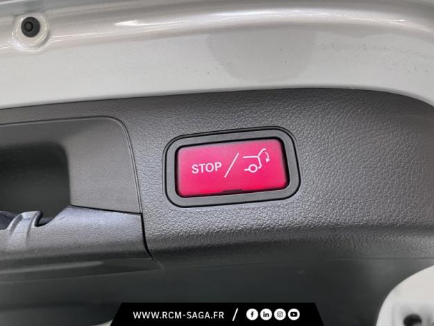 MERCEDES-BENZ GLA 200 d AMG Line  