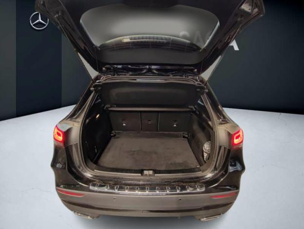 MERCEDES-BENZ GLA 200 d AMG Line  