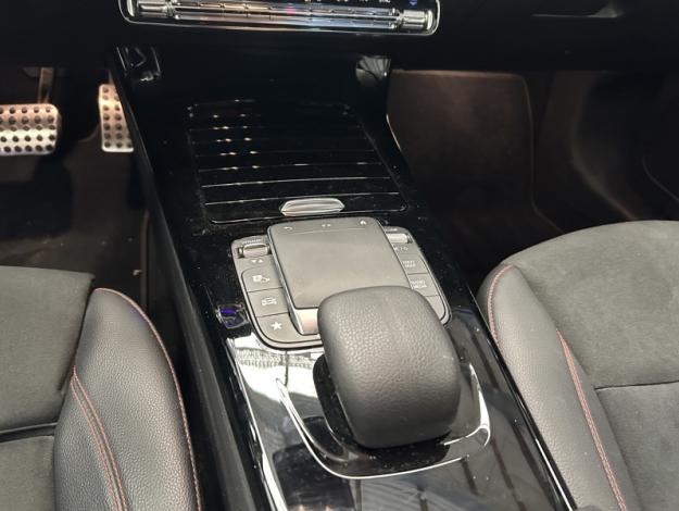 MERCEDES-BENZ A 180 Berline Pack AMG  