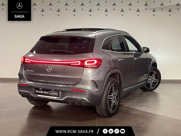 MERCEDES-BENZ EQA 250 AMG Line  