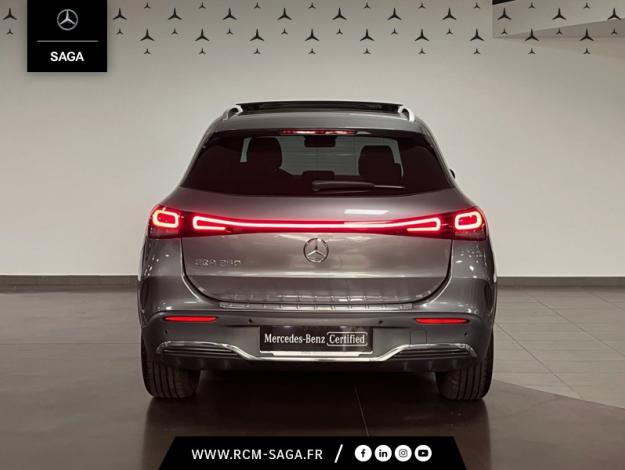 MERCEDES-BENZ EQA 250 AMG Line  