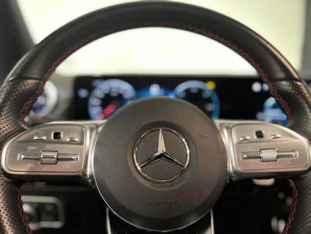 MERCEDES-BENZ EQA 250 AMG Line  