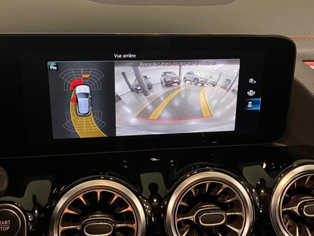 MERCEDES-BENZ EQA 250 AMG Line  