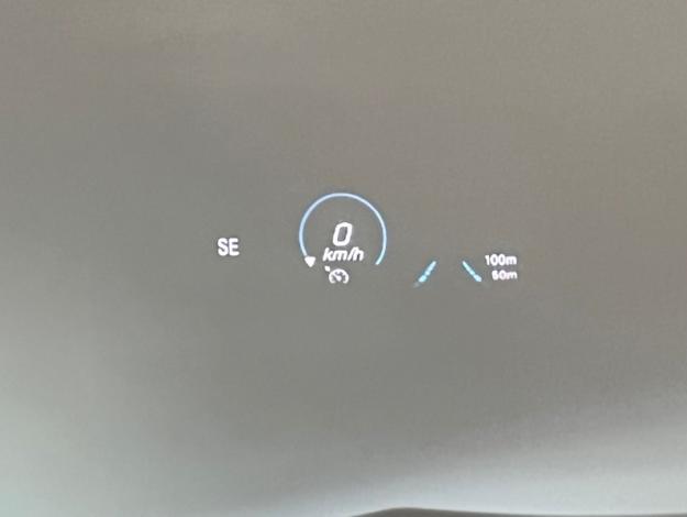 MERCEDES-BENZ EQA 250 AMG Line  